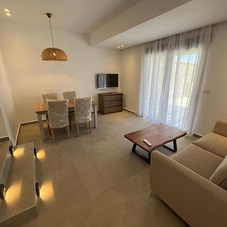 Cato Agro 3, Seafront Villa With Private Pool 奇波斯阿费提 外观 照片